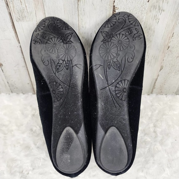 Steve Madden Zilerp Velvet Flats Black Size 5d - Picture 7 of 9